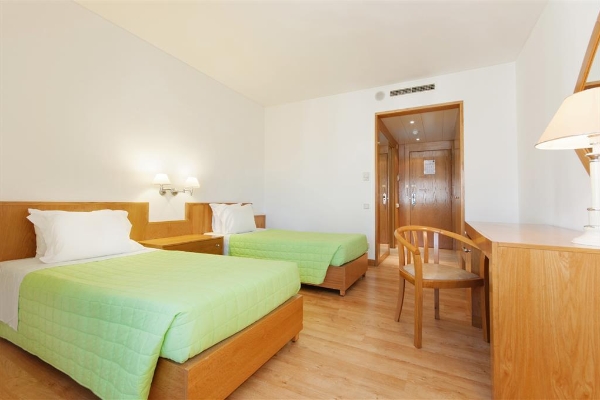 TRYP Lisboa Montijo Parque Hotel